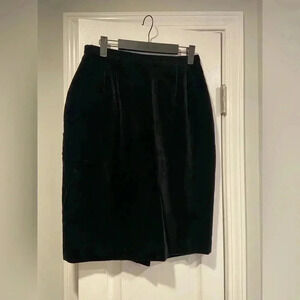 VTG Gianni Sport Black Velvet Midi Pencil Skirt Zip Lined Back Slit Size 10